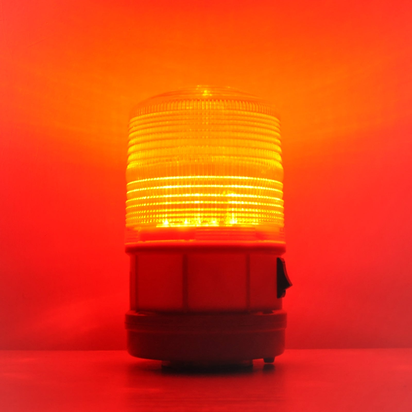 YASONG LTD-5088 Battery Magnetic LED Beacon Light, 17 LEDs, IP44, No Sound/85dB, AA Battery Powered