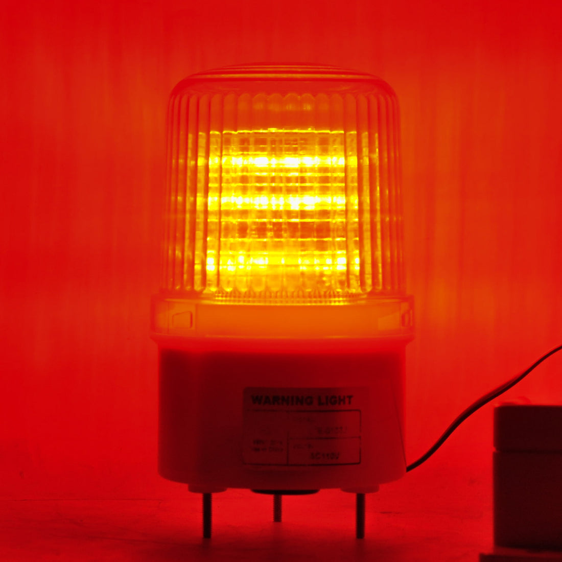 YASONG LTE-5103J LED Strobe Beacon Warning Light, 90dB Buzzer, 3W, IP44, Screw Mount, DC/AC Options